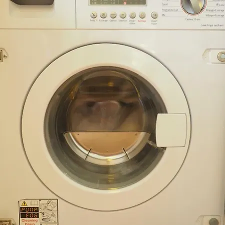 2 Bedroom Old Town Centre Apartament *