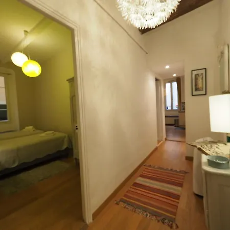 2 Bedroom Old Town Centre 니스