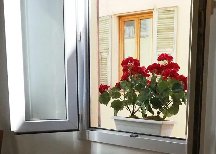Apartamento 2 Bedroom Old Town Centre Niza